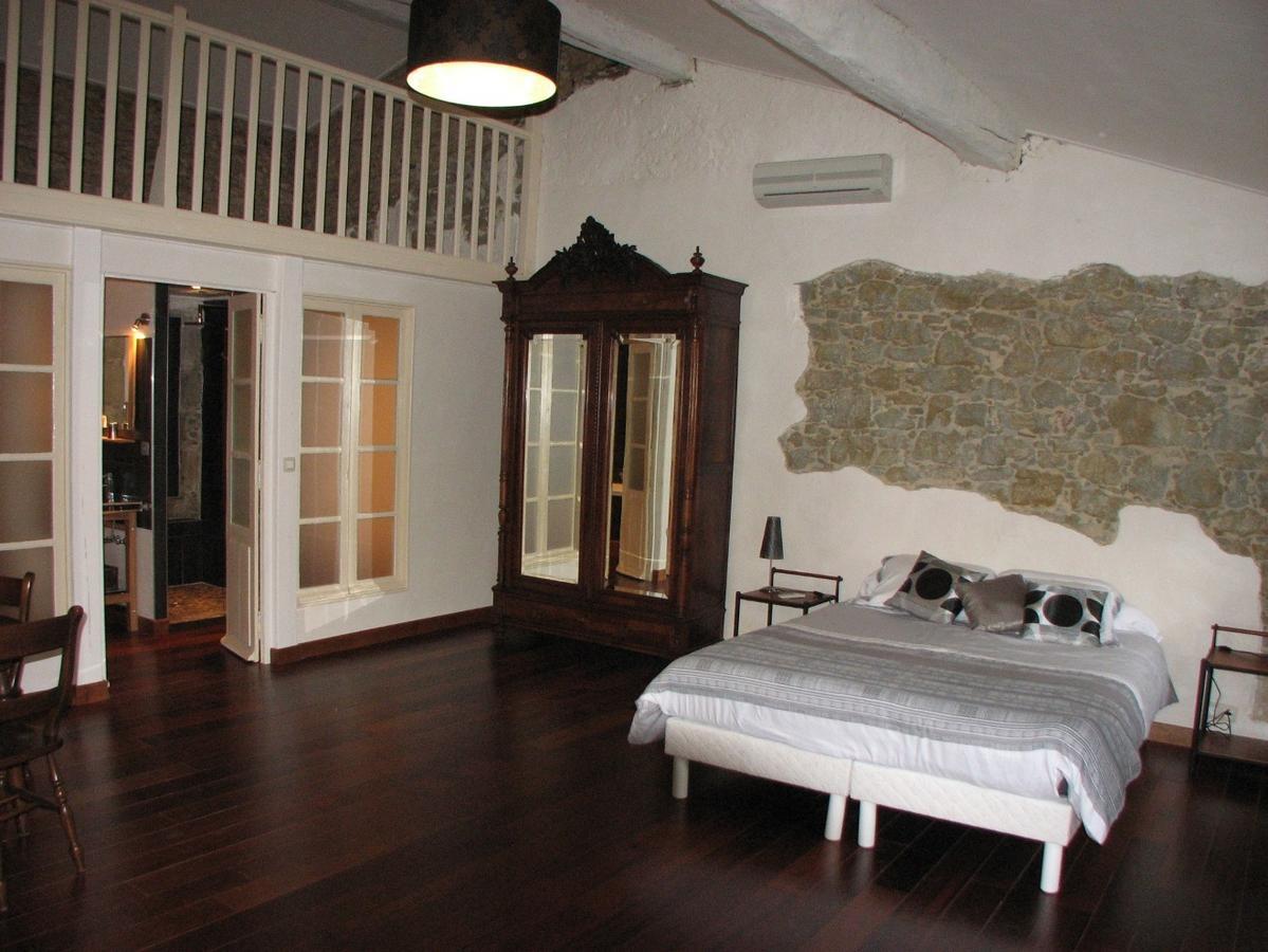 Lasbordes Chambres D'Hotes Domaine Saint-Joly חדר תמונה
